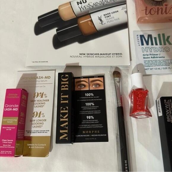 Ulta makeup bundle - Picture 4 of 8